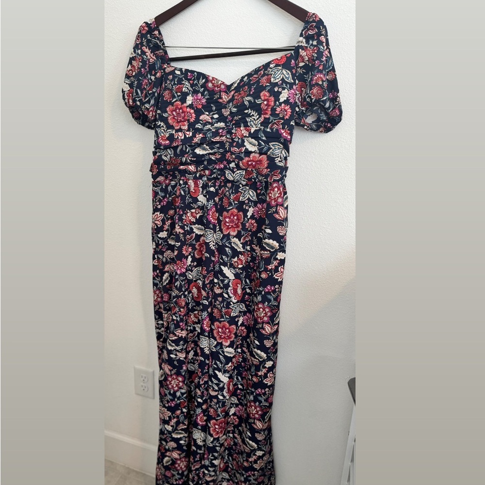 Elegant Blue and Black jumpsuit with Puff Sleeves and pockets